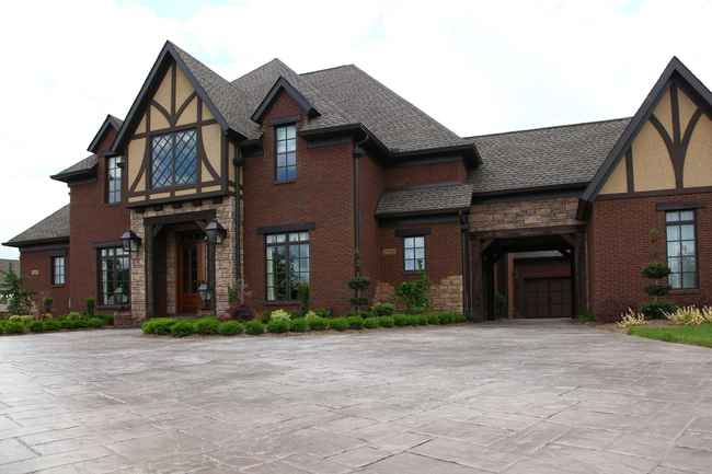 5 Popular Asphalt Shingle Colors for Denver Homes